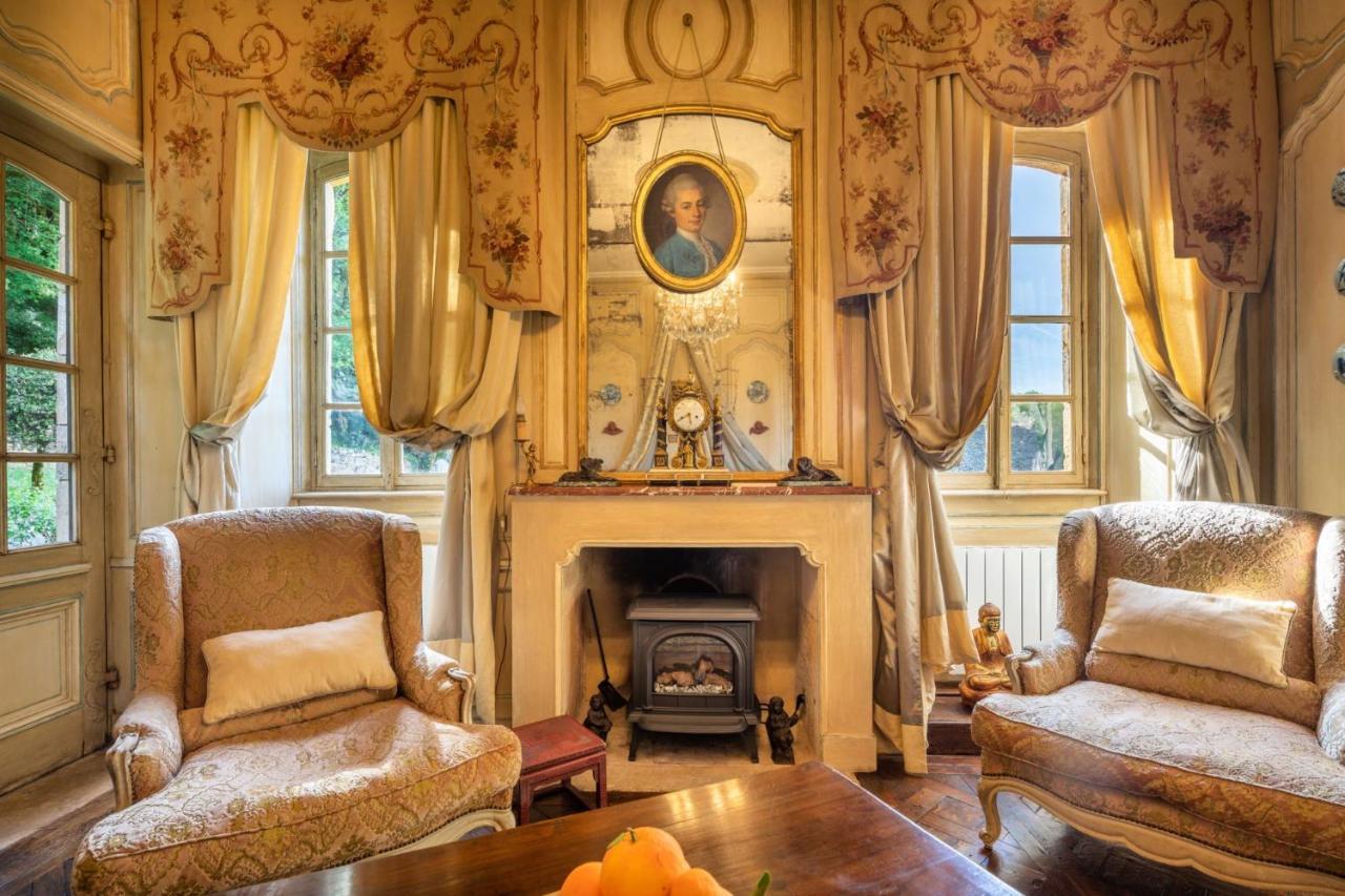 Logement D'Exception Dans Le Chateau De Lacypierre Saint-Crepin-et-Carlucet Luaran gambar