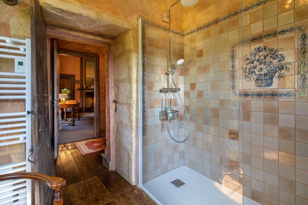 Logement D'Exception Dans Le Chateau De Lacypierre Saint-Crepin-et-Carlucet Luaran gambar