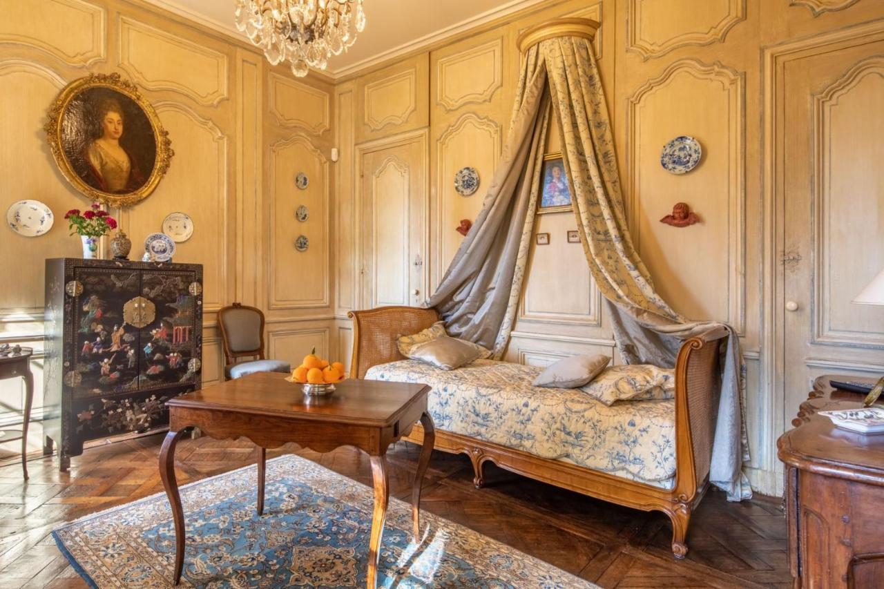 Logement D'Exception Dans Le Chateau De Lacypierre Saint-Crepin-et-Carlucet Luaran gambar